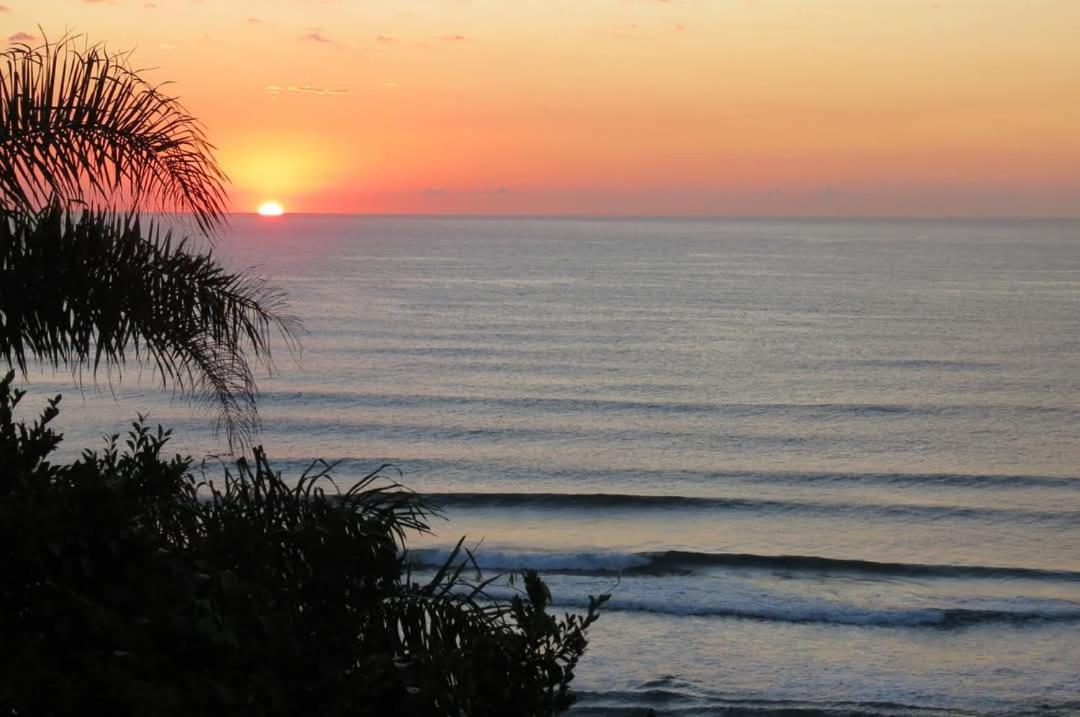 Pousada Pimenta Rosa - Praia Do Rosa - Sc エクステリア 写真